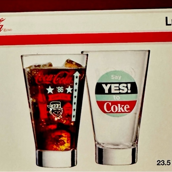 Coca-Cola Glass with Red, White, and Blue Design 2 pack - Picture 12 of 12